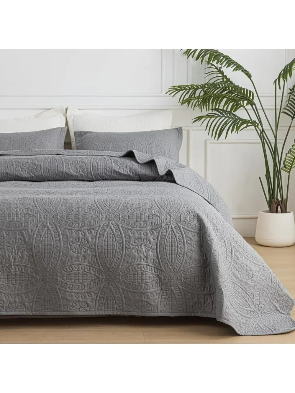 Cozy Twin Quilt Bedding Set - Gray Soft Reversible Bedspread, Lightweight